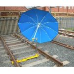 0057/050603 Welders' non-conductive umbrella and umbrella support clamp