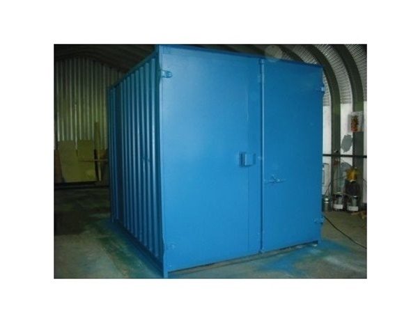 0111/113638 Steel storage container, 10’ long x 8’ wide